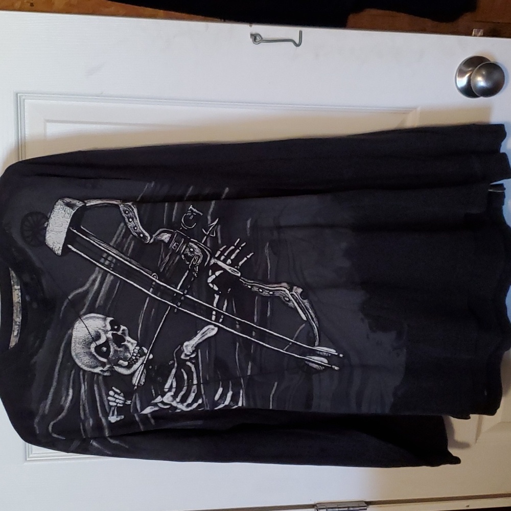 Mens skull long sleeve legendary whitetails